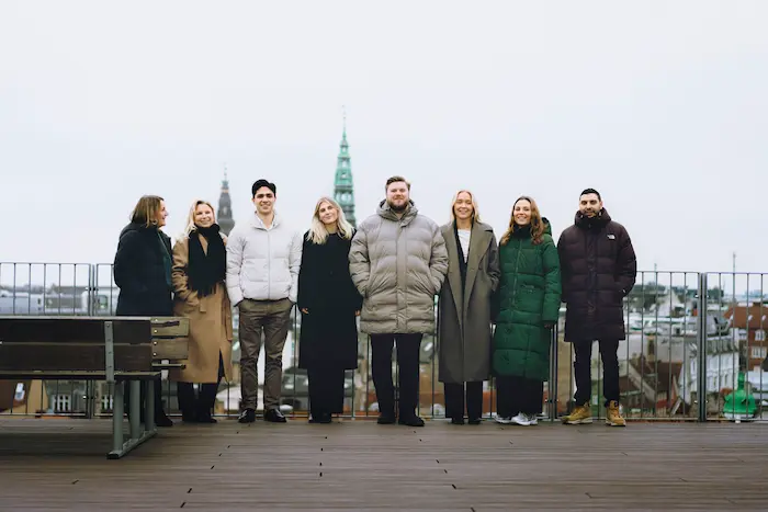 Cognito Digital holdet samlet på tagterrasse
